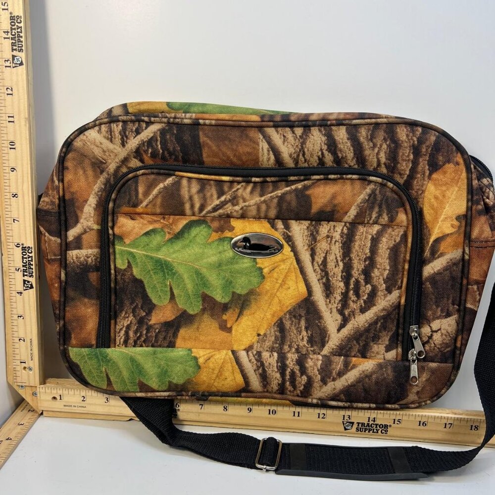 Camo Crossbody Shoulder Bag Adjustable Strap Multiple Zip Pockets Travel Casual